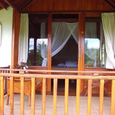 Kubu Shanti Sanda Munduk Buitenkant foto
