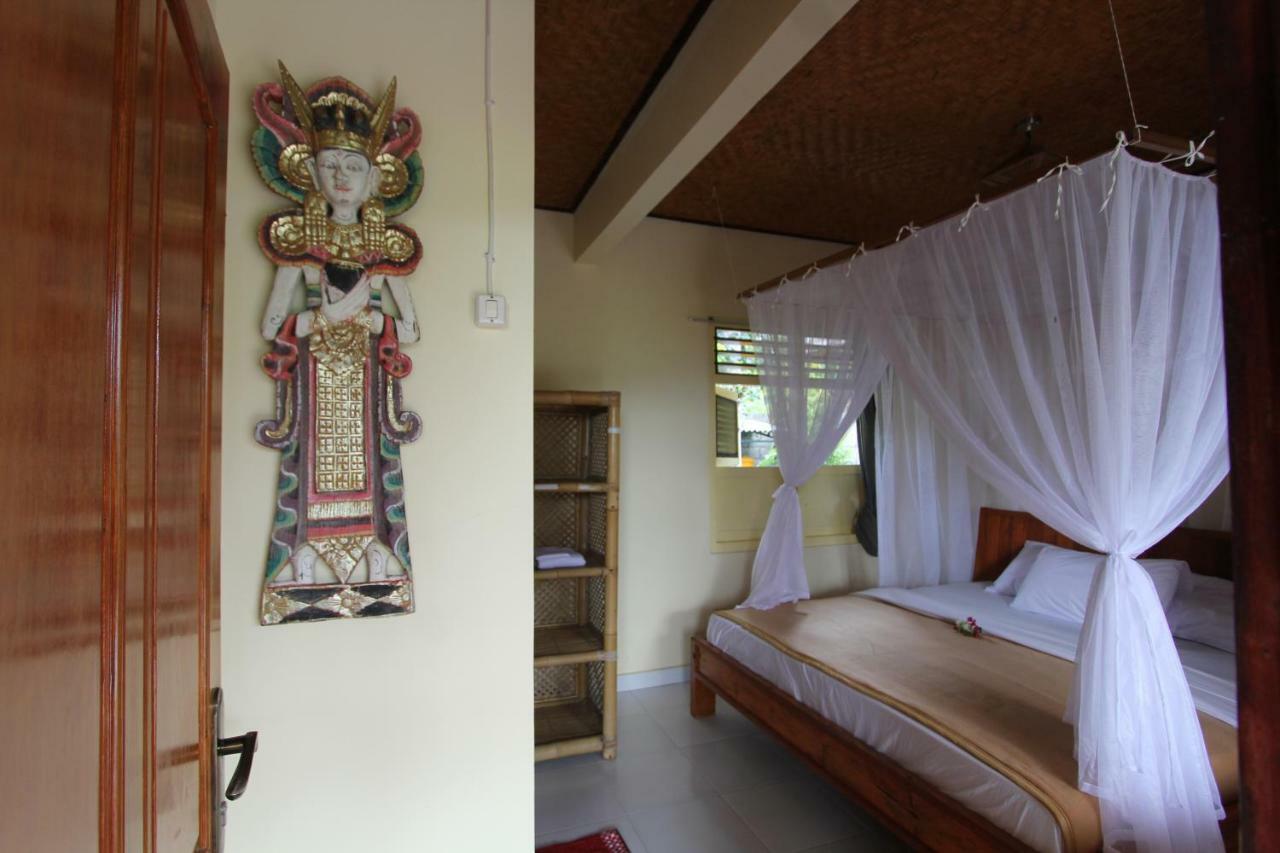 Kubu Shanti Sanda Munduk Buitenkant foto