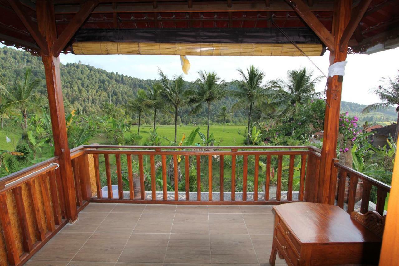 Kubu Shanti Sanda Munduk Buitenkant foto